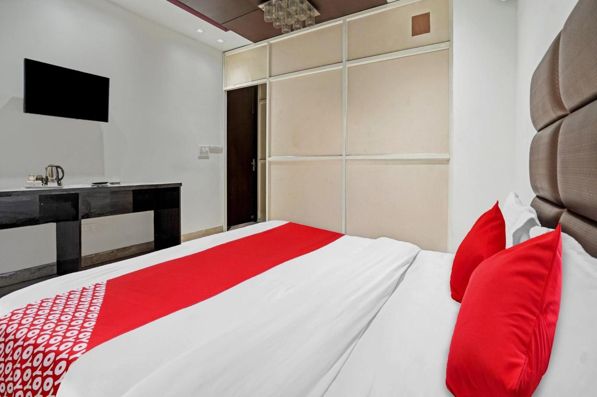 Hotel O South Galaxy New Delhi Ngoại thất bức ảnh